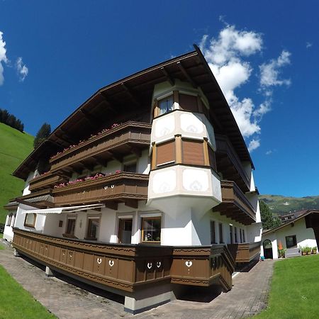 Gaestehaus Alpenland Tux Exterior foto
